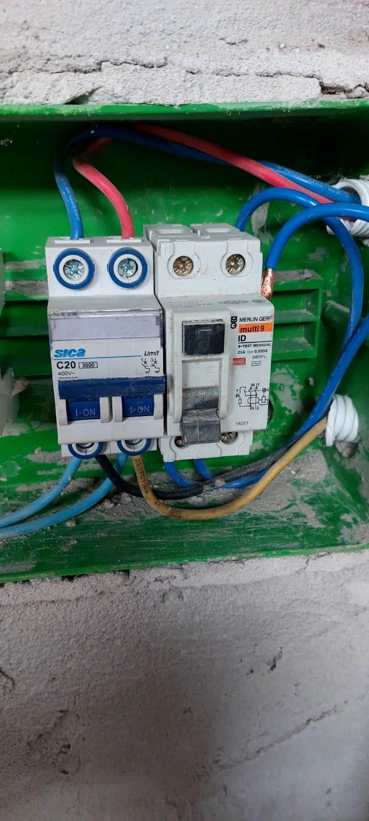 Trabajo de electricidad